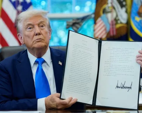 Trump Signs Proclamation Introducing Annual $100,000 Fee on H-1B Visa Applications